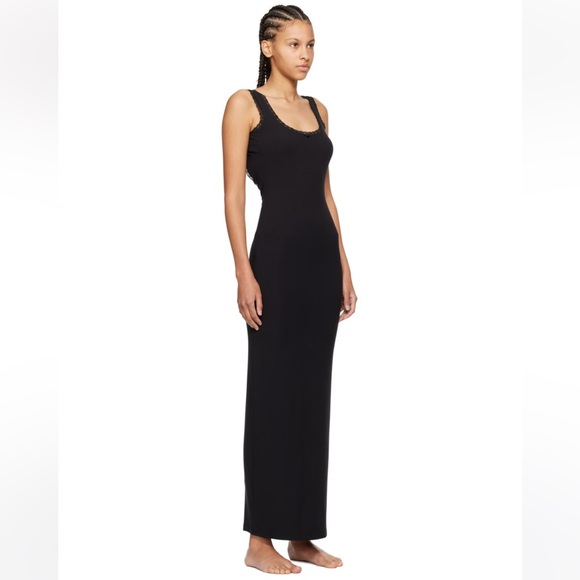 SKIMS Black Soft Lounge Lace Scoop Neck Maxi Dress - Picture 11 of 12